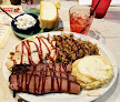 Negocio Buzz's Bbq & Steakhouse