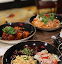 Negocio Red Lotus Asian Kitchen