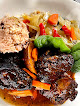 Tracian's Eatery